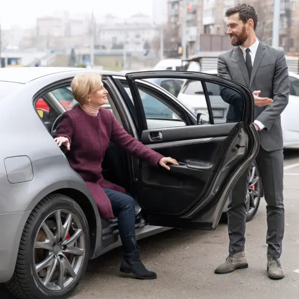 Private car lift